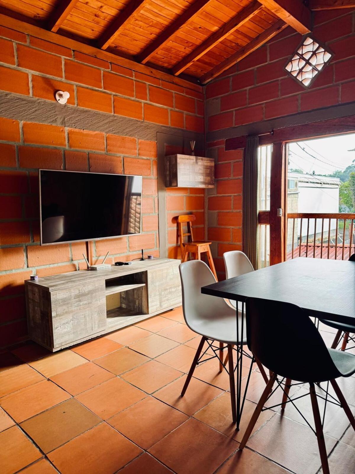 Next To The Airport - Cute Home Rionegro Exteriör bild